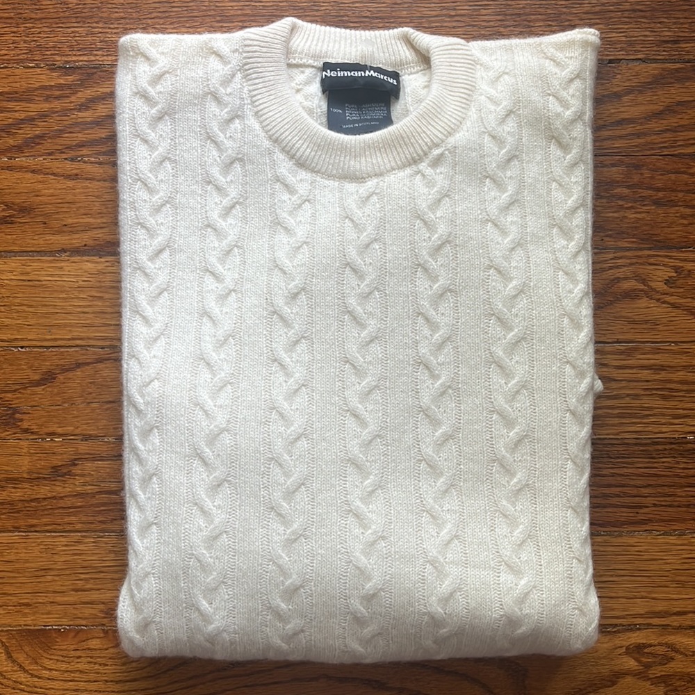 Neiman Marcus Men’s 100% Cashmere Sweater